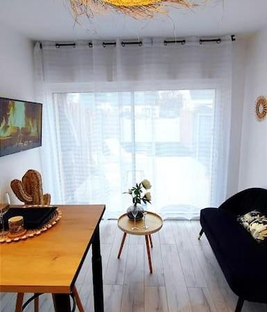 Appartement Cosy, Detente Avec Terrasse Pleurtuit Bagian luar foto