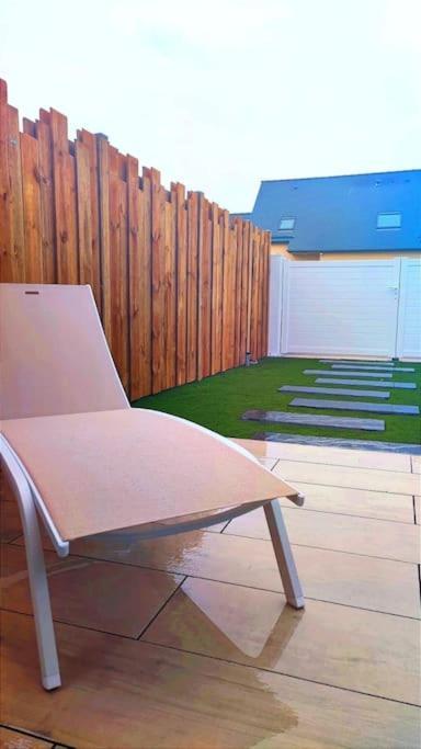 Appartement Cosy, Detente Avec Terrasse Pleurtuit Bagian luar foto