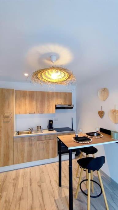 Appartement Cosy, Detente Avec Terrasse Pleurtuit Bagian luar foto