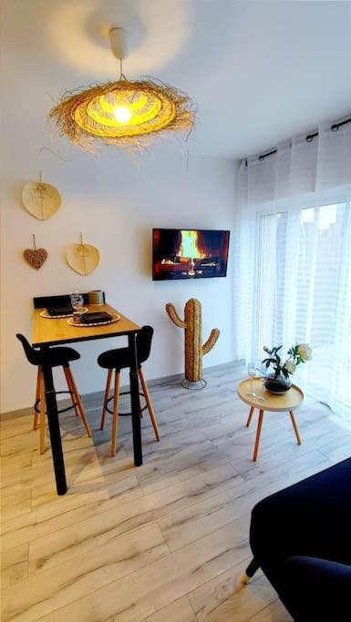 Appartement Cosy, Detente Avec Terrasse Pleurtuit Bagian luar foto